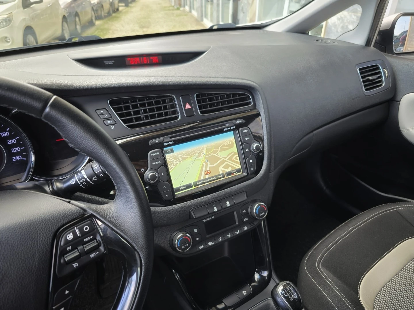Kia Ceed SW 1.6 CRDi