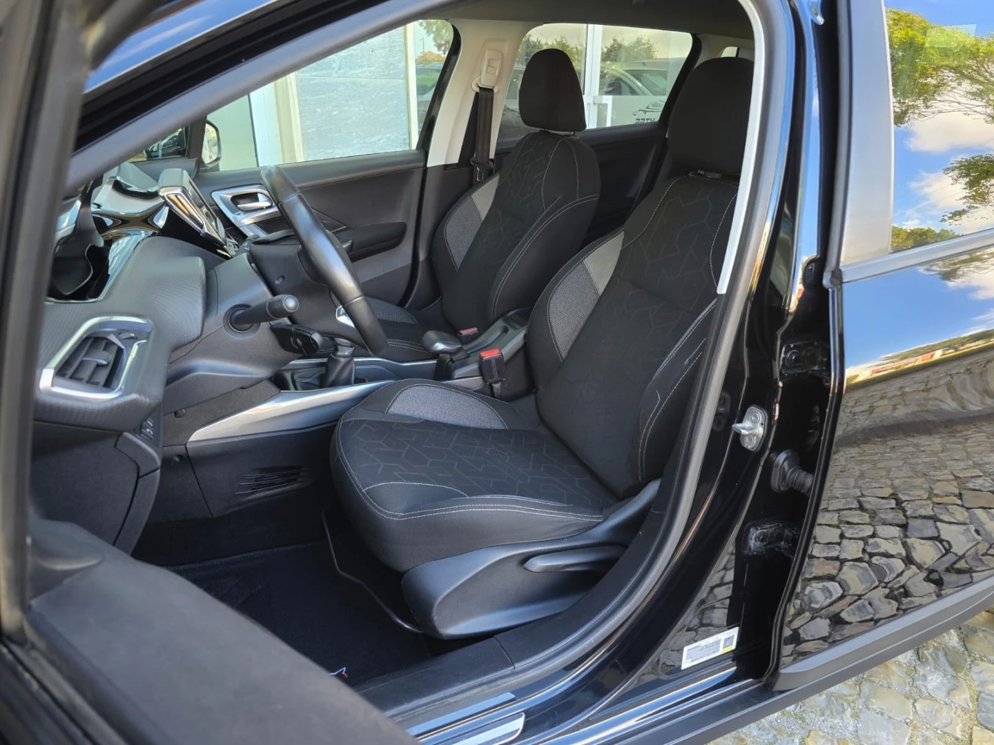 Peugeot 2008 1.6 BlueHDi Style