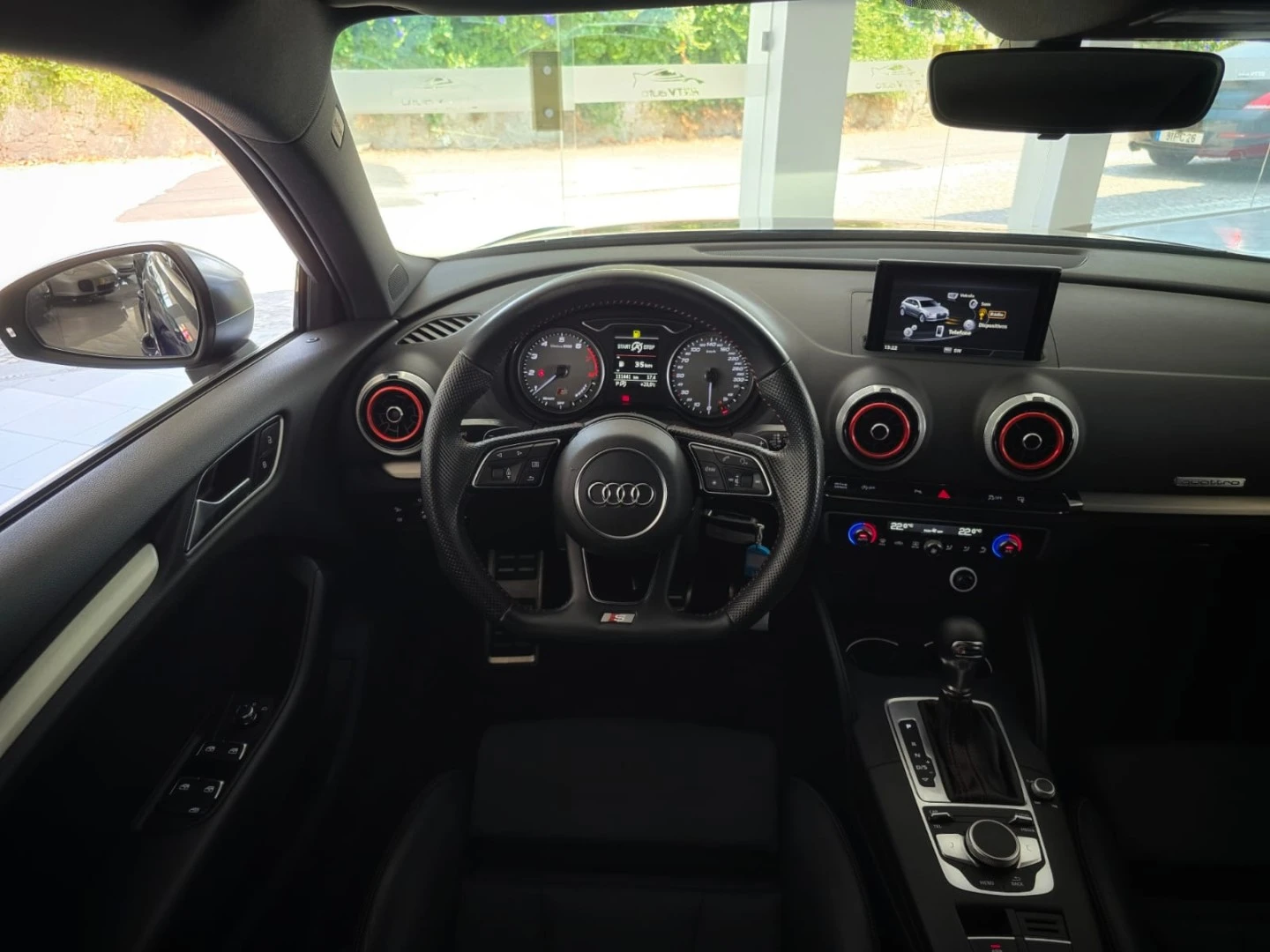 Audi S3 TFSI quattro S tronic