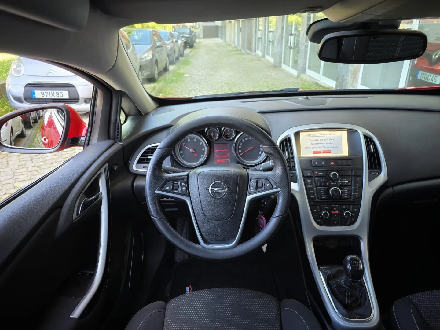 Opel Astra GTC 1.7 CDTi S/S J19