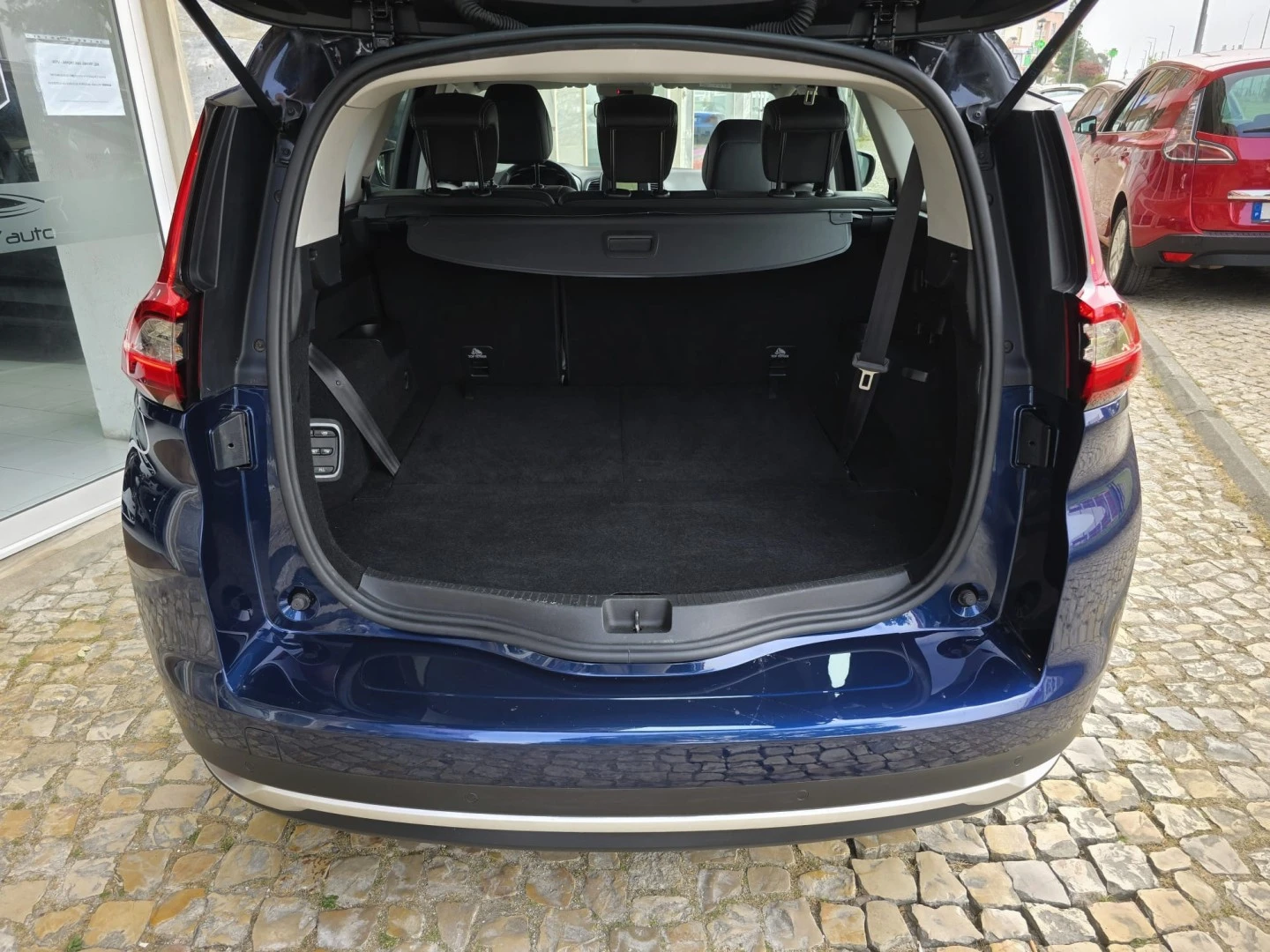 Renault Grand Scénic 1.5 dCi Intens Hybrid Assist SS