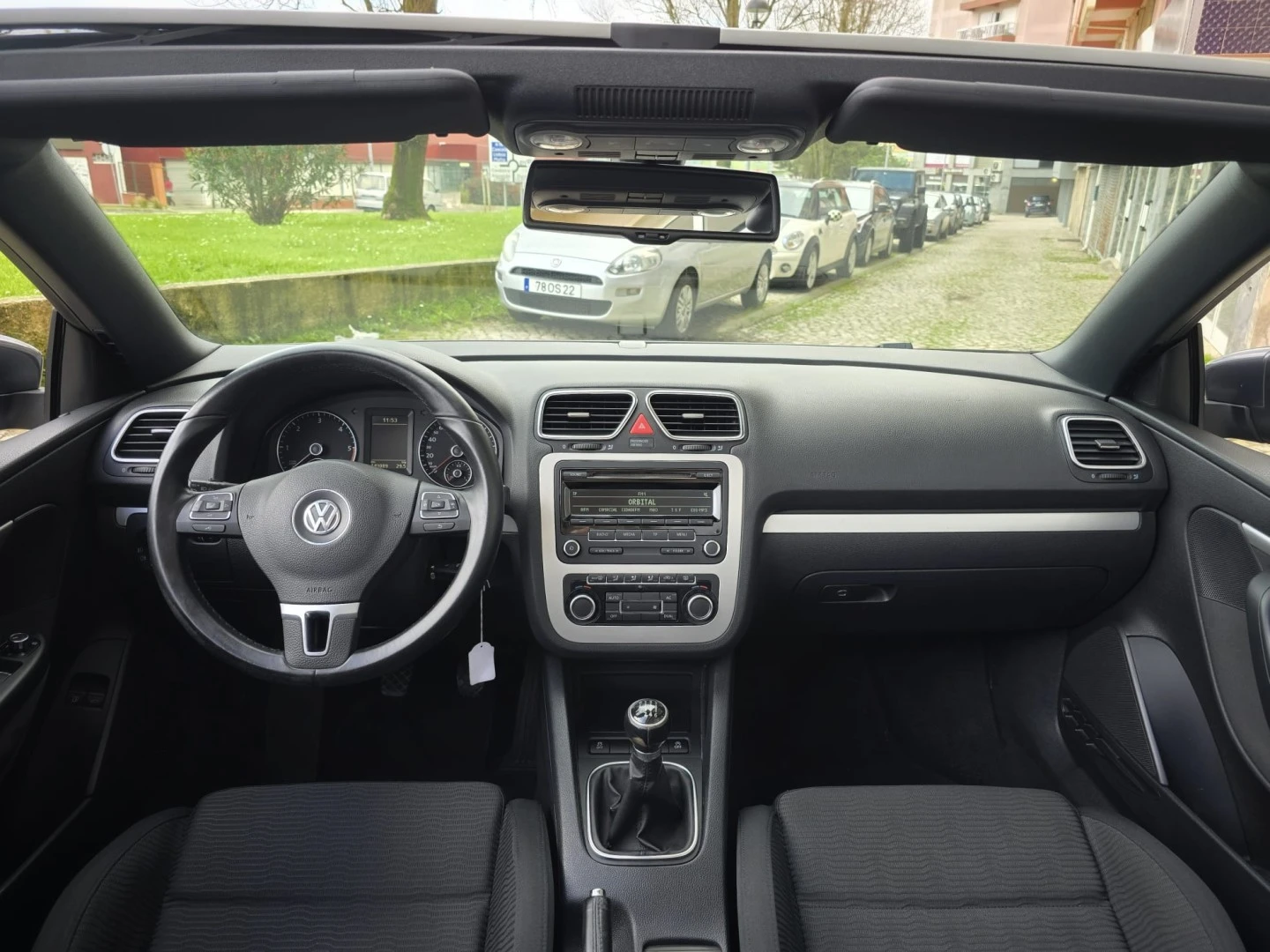 VW EOS 2.0 TDi BlueMotion