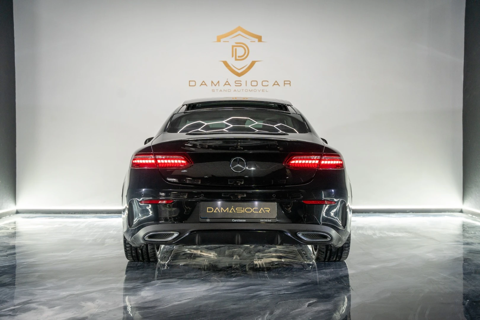 Mercedes-Benz E 220 d AMG Line