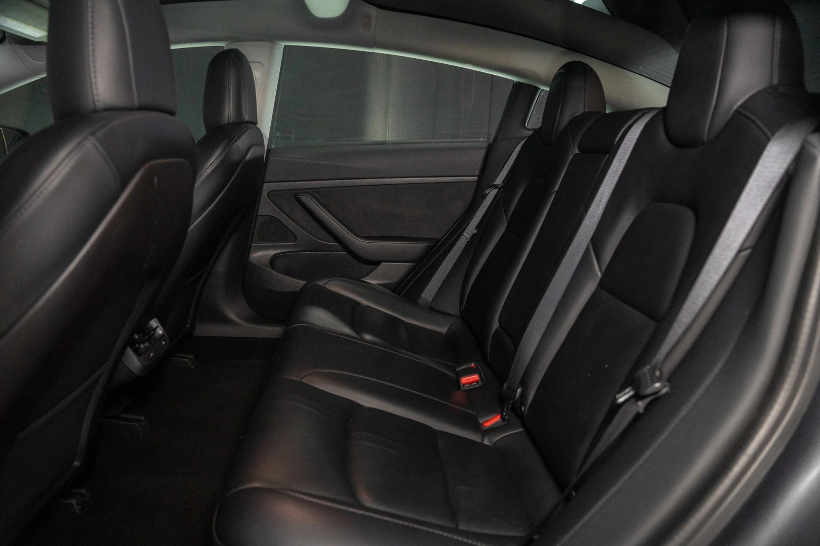 Tesla Model 3 Standard Range Plus RWD