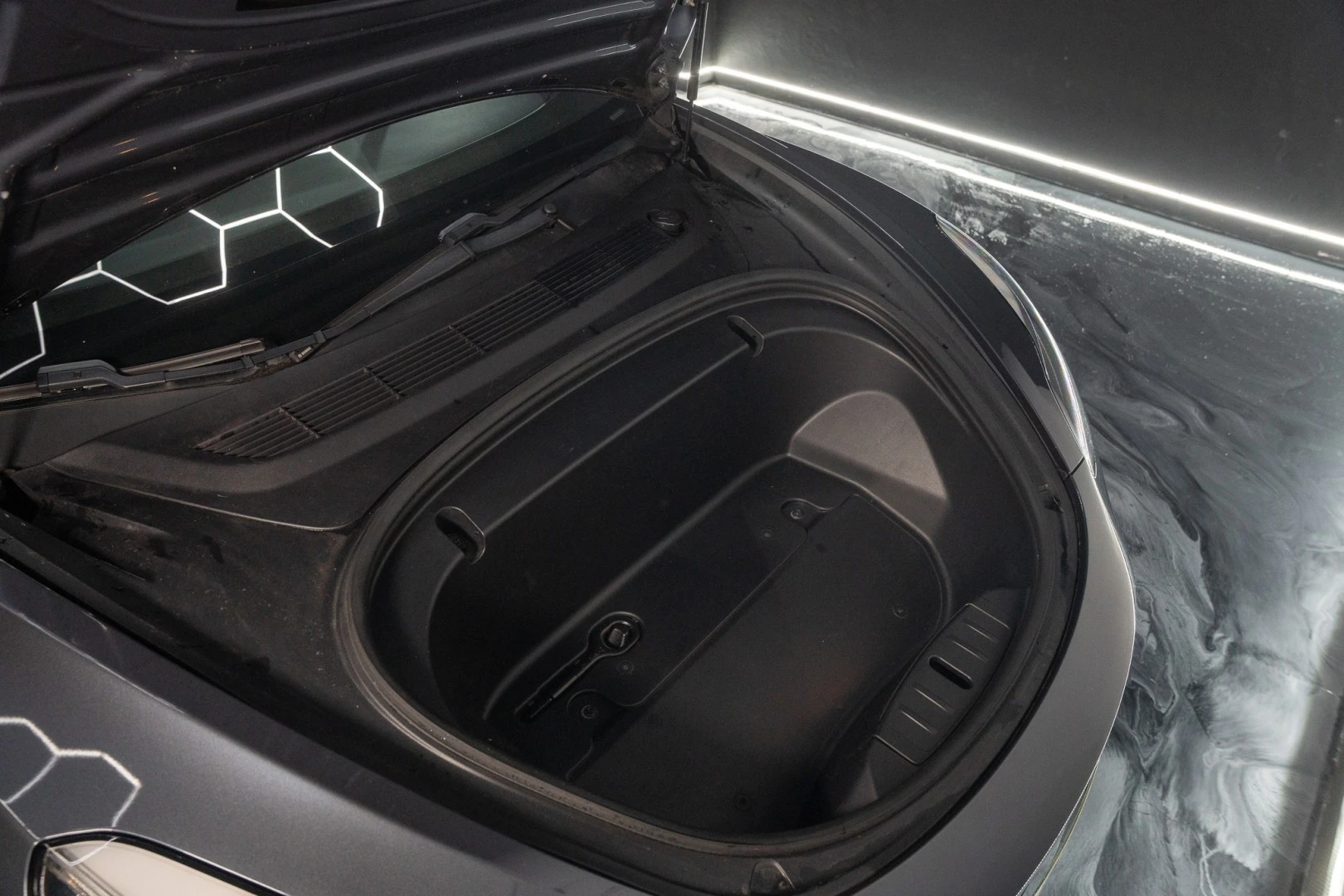 Tesla Model 3 Standard Range Plus RWD