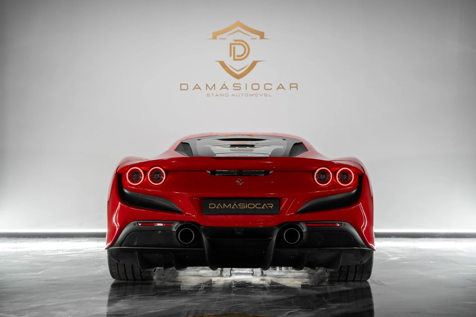 Ferrari F8 Tributo Standard