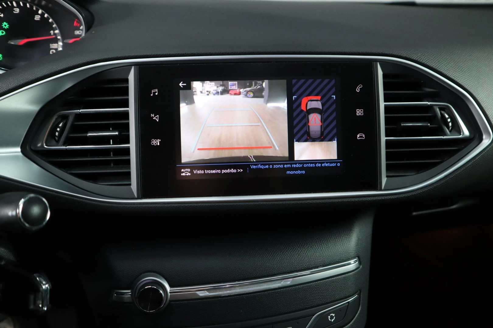 Peugeot 308 1.5 BlueHDi Allure EAT8