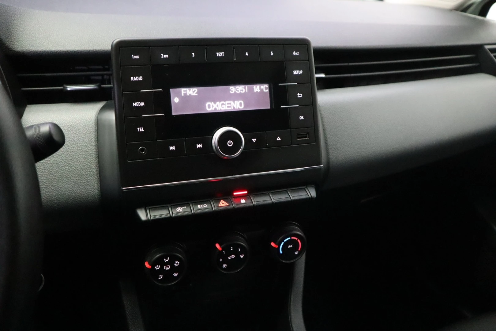 Renault Clio 1.0 TCe Equilibre