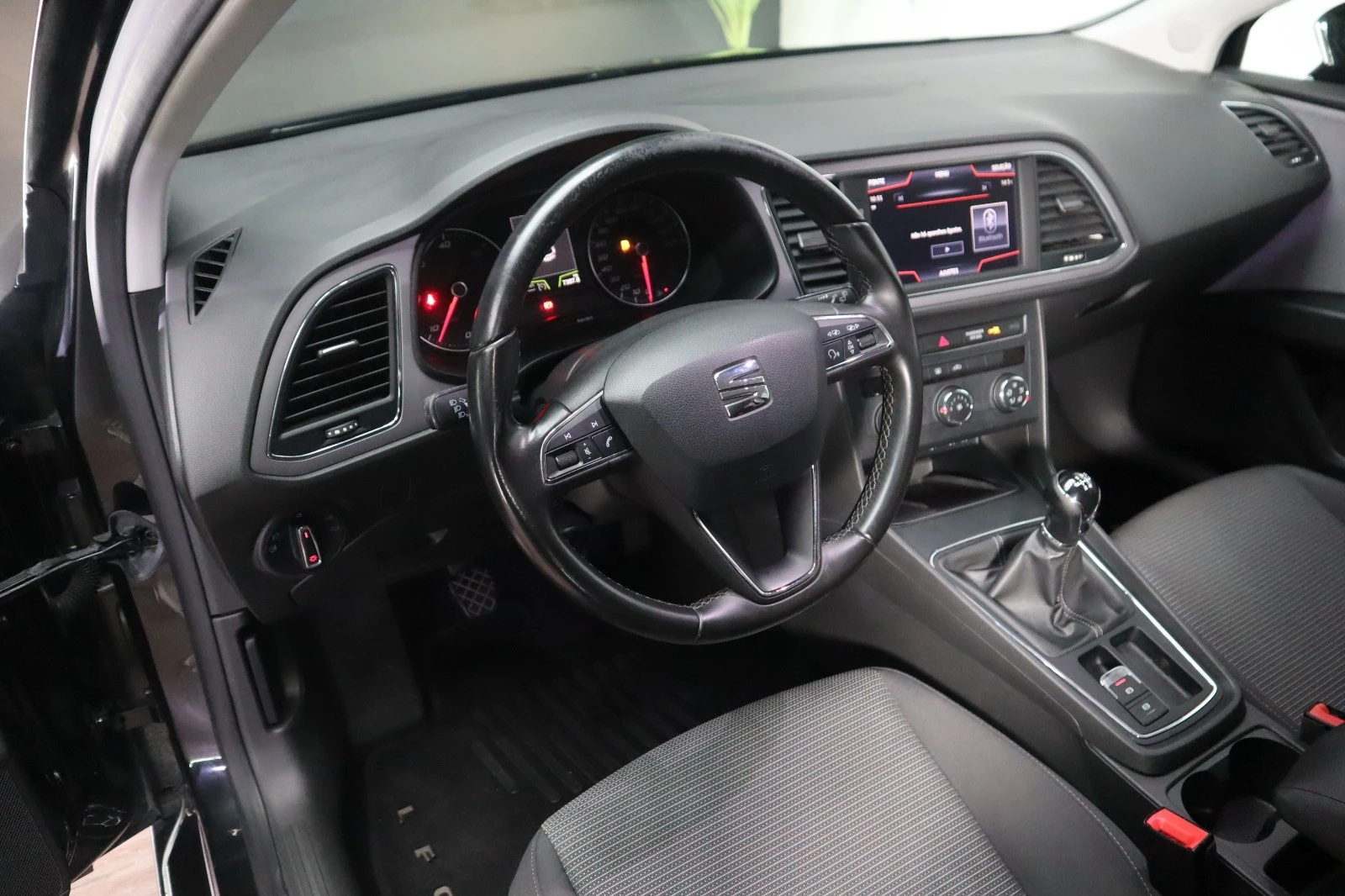 SEAT Leon 1.6 TDI S&amp;S Style