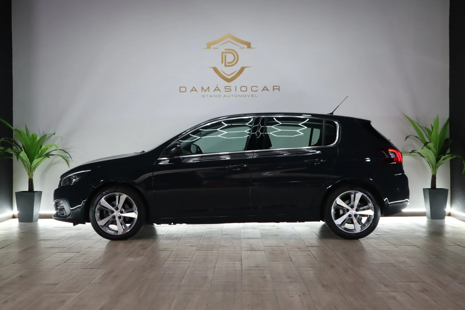 Peugeot 308 1.5 BlueHDi Allure EAT8