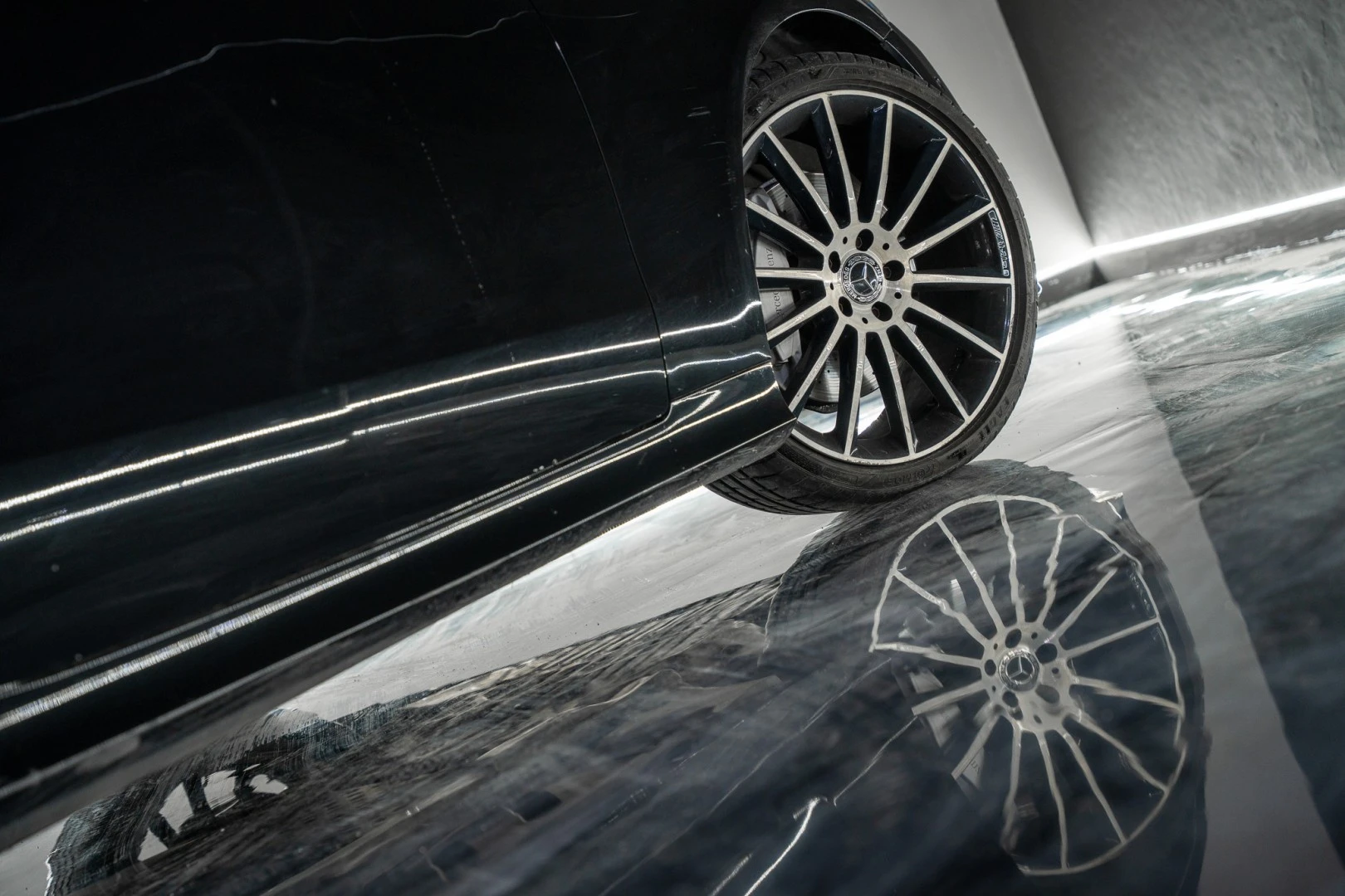 Mercedes-Benz E 220 d AMG Line