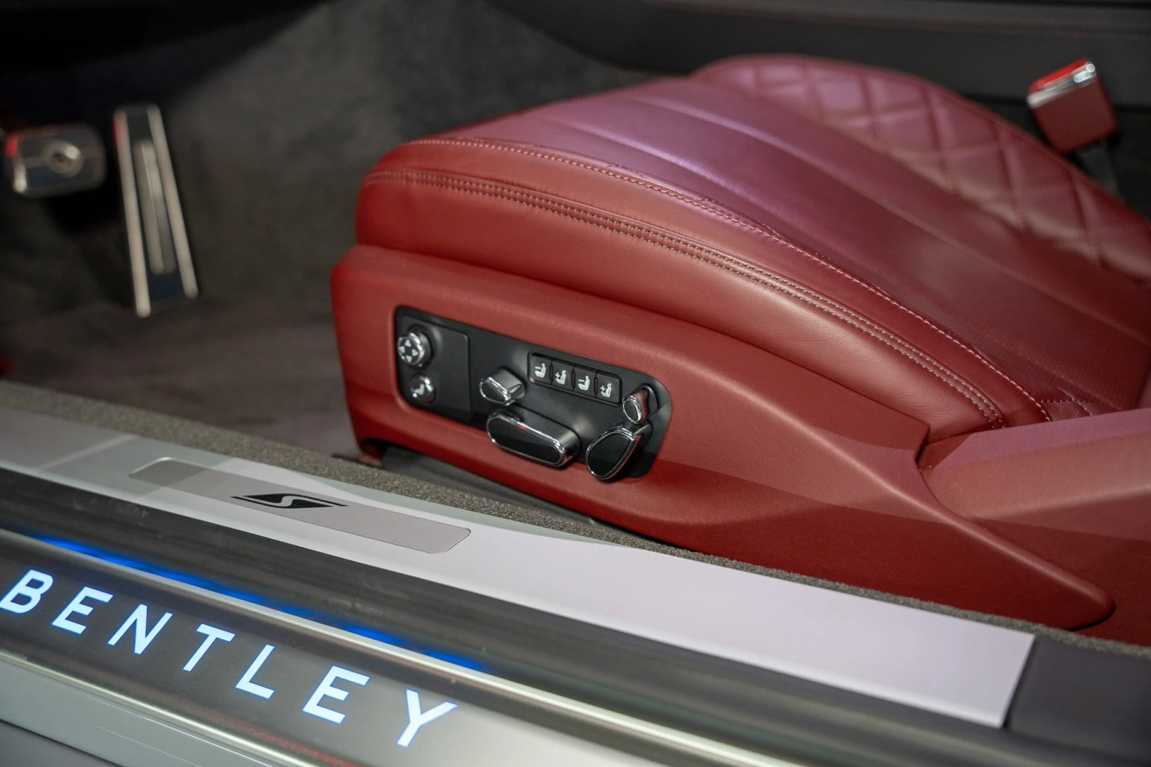 Bentley Continental GT V8 S