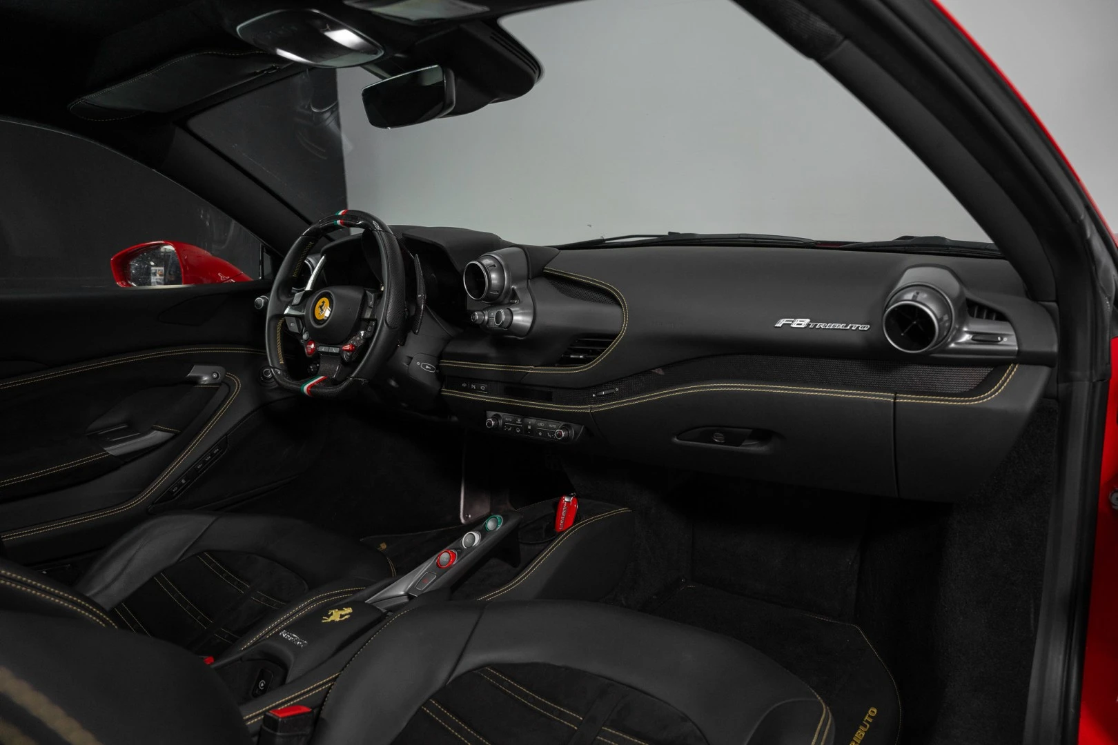Ferrari F8 Tributo Standard