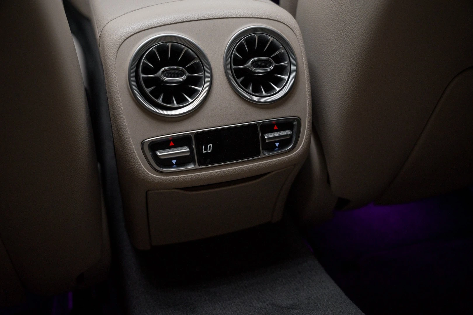 Mercedes-Benz E 220 d AMG Line