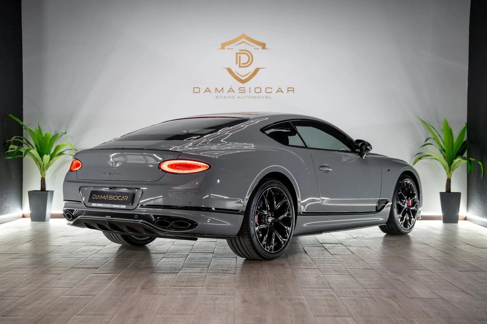 Bentley Continental GT V8 S