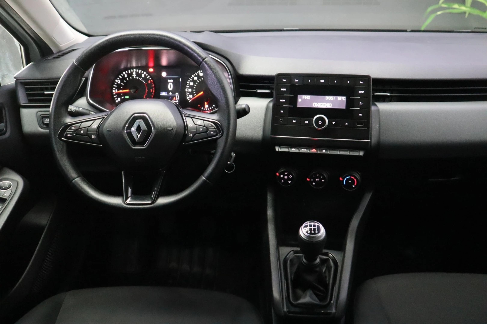 Renault Clio 1.0 TCe Equilibre