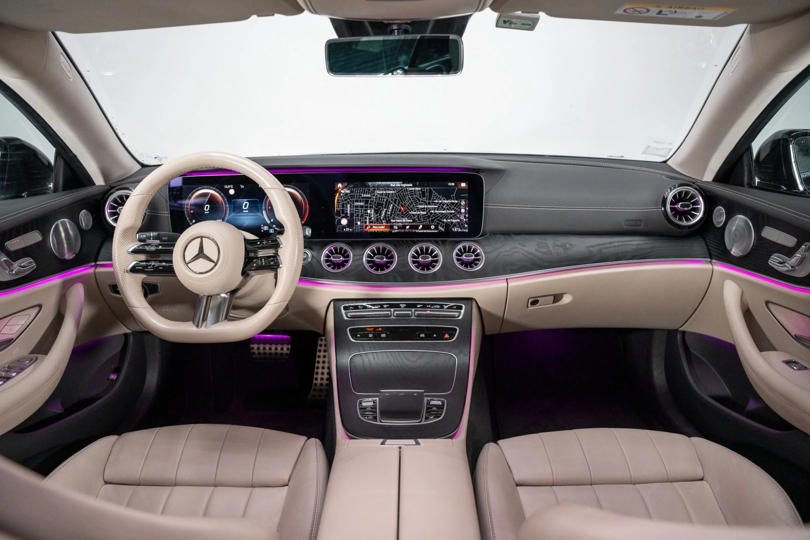 Mercedes-Benz E 220 d AMG Line