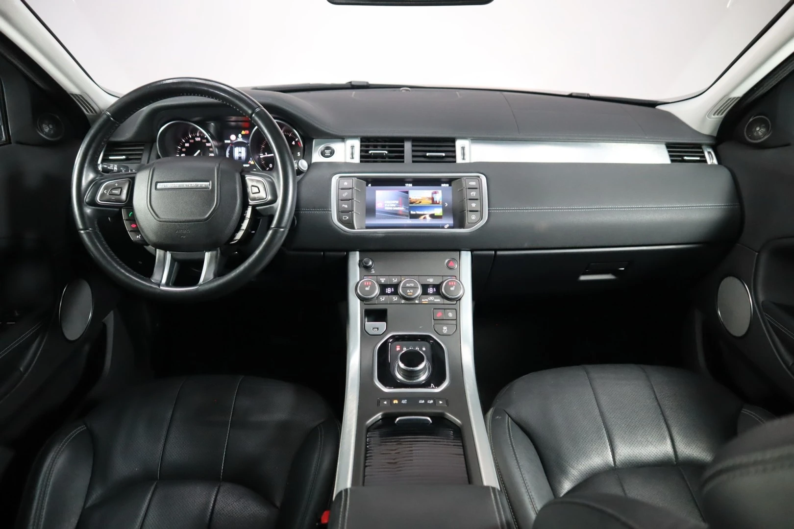 Land Rover Range Rover Evoque 2.0 TD4 SE Dynamic Auto
