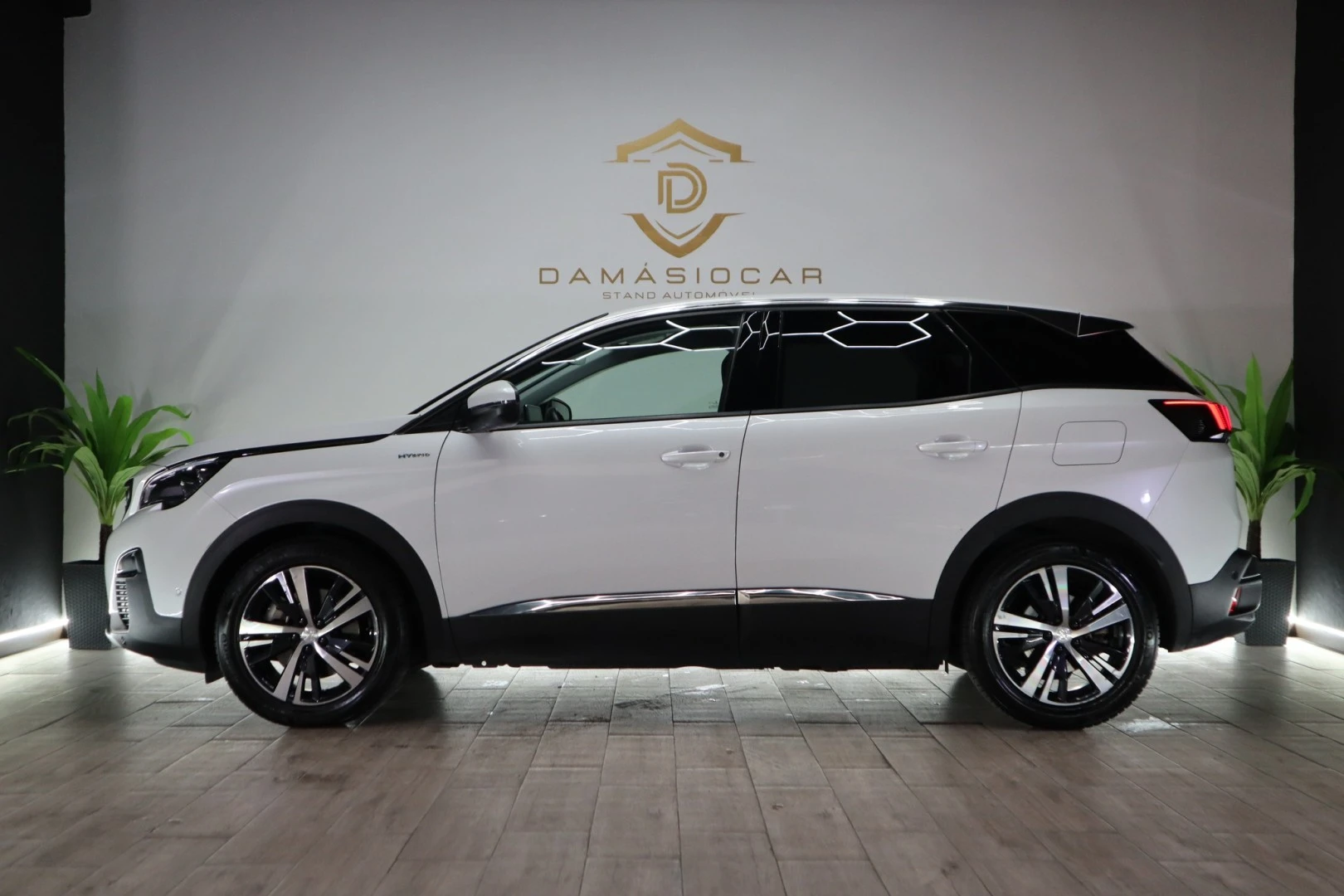 Peugeot 3008 1.6 Hybrid Allure Pack e-EAT8