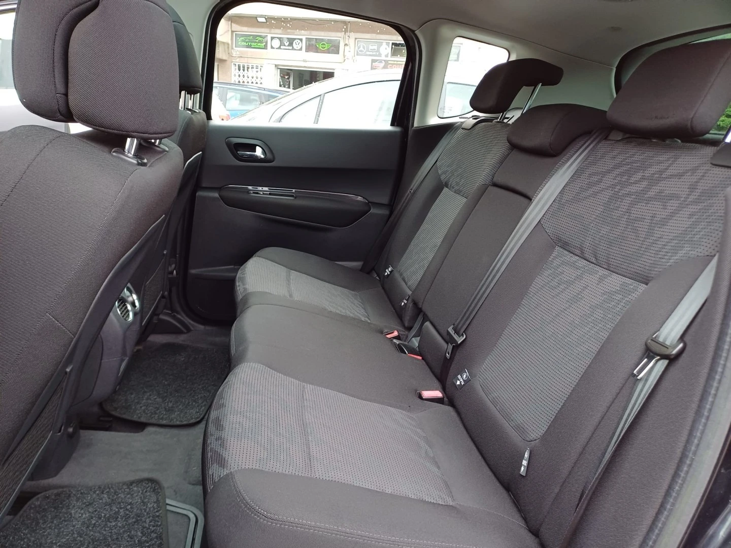 Peugeot 3008 1.6 HDi Allure