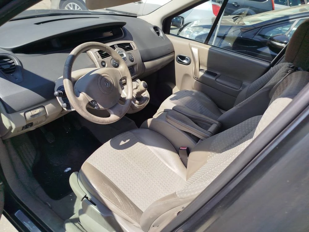 Renault Grand Scénic 1.5 dCi Luxe Privilége