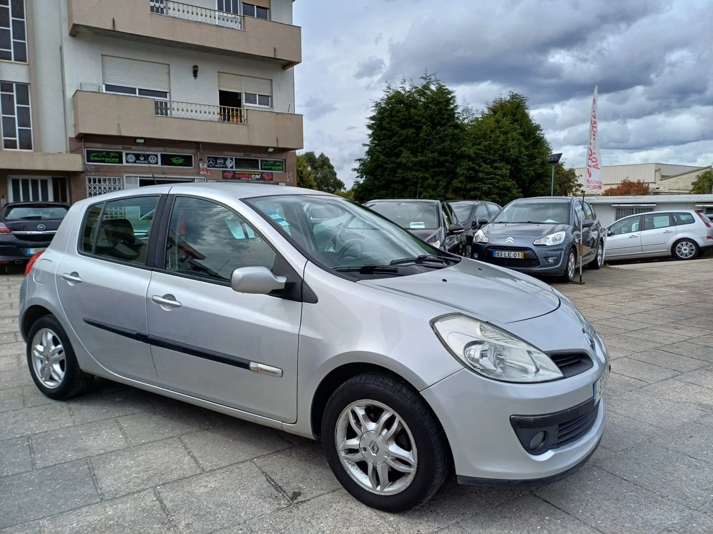 Renault Clio 1.2 16V Rip Curl