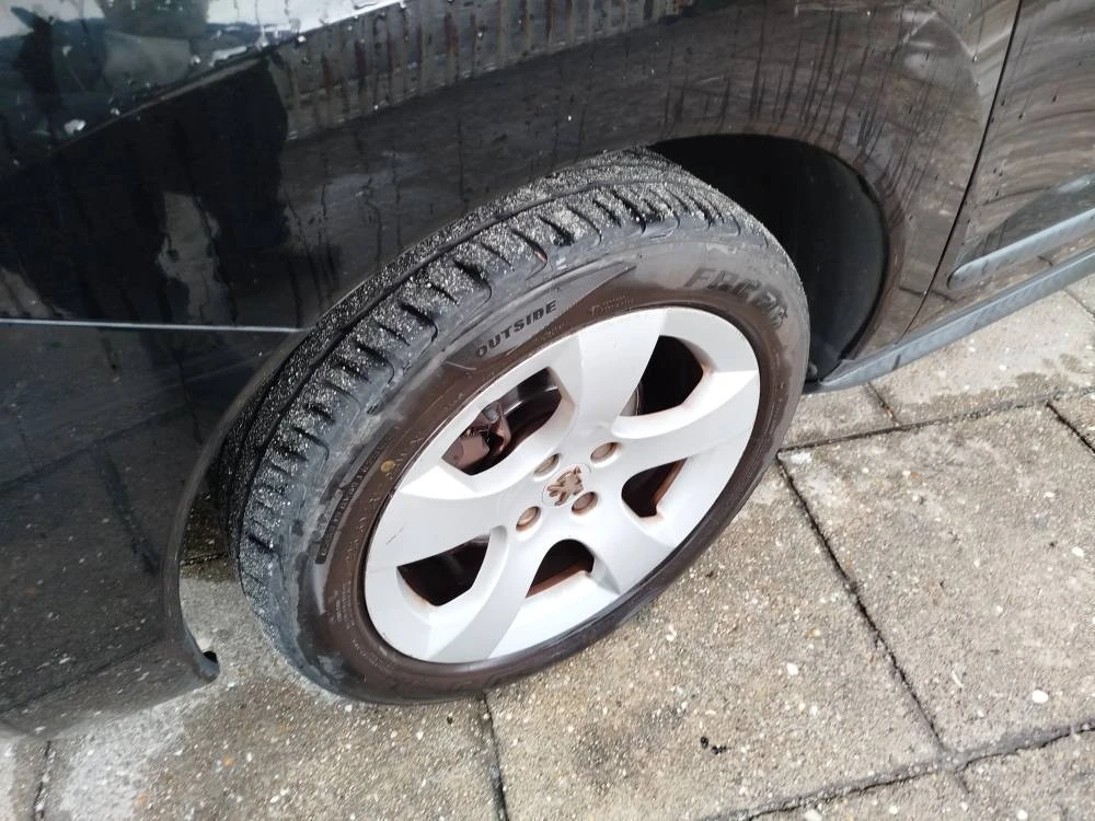 Peugeot 3008 1.6 HDi Allure
