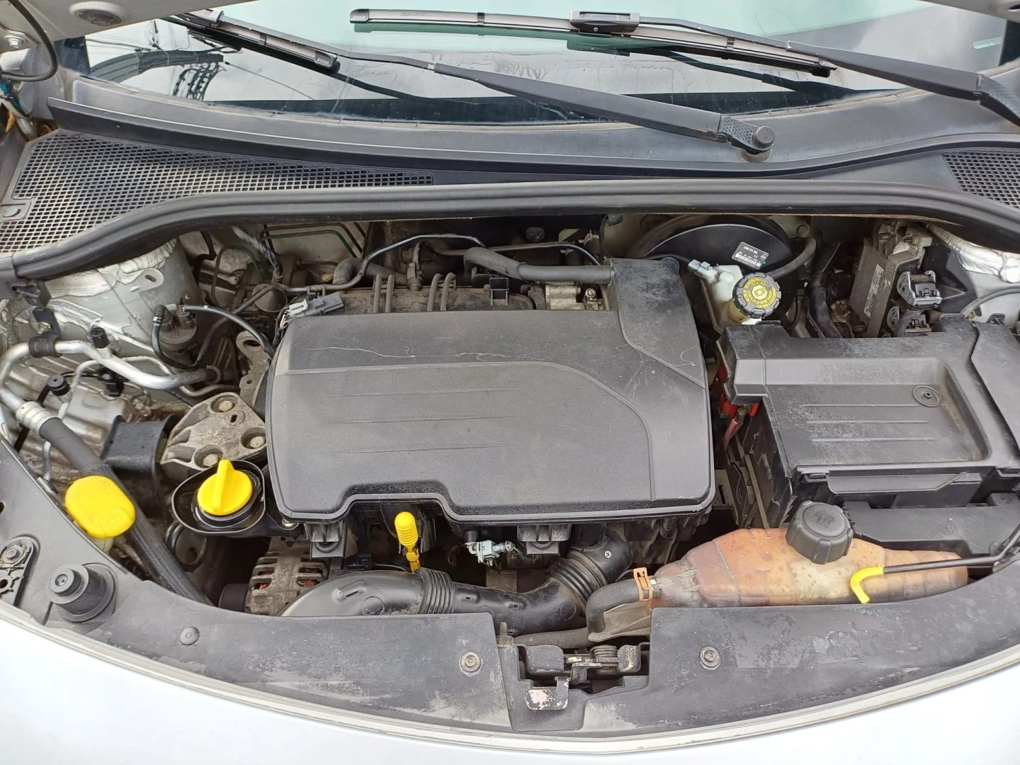 Renault Clio 1.2 16V Rip Curl