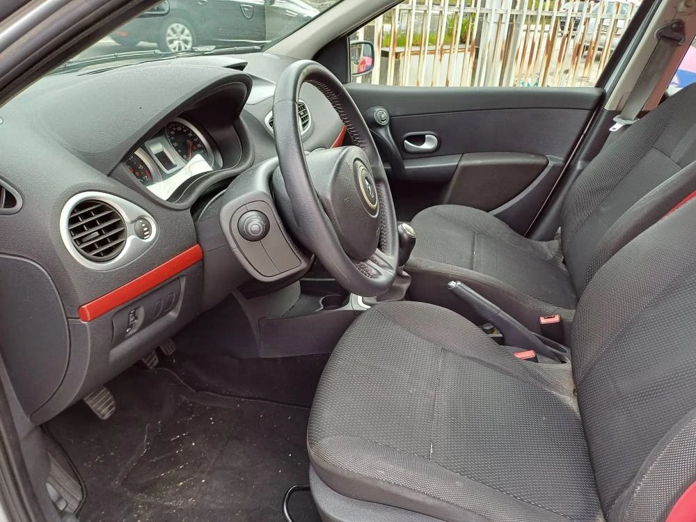 Renault Clio 1.2 16V Rip Curl