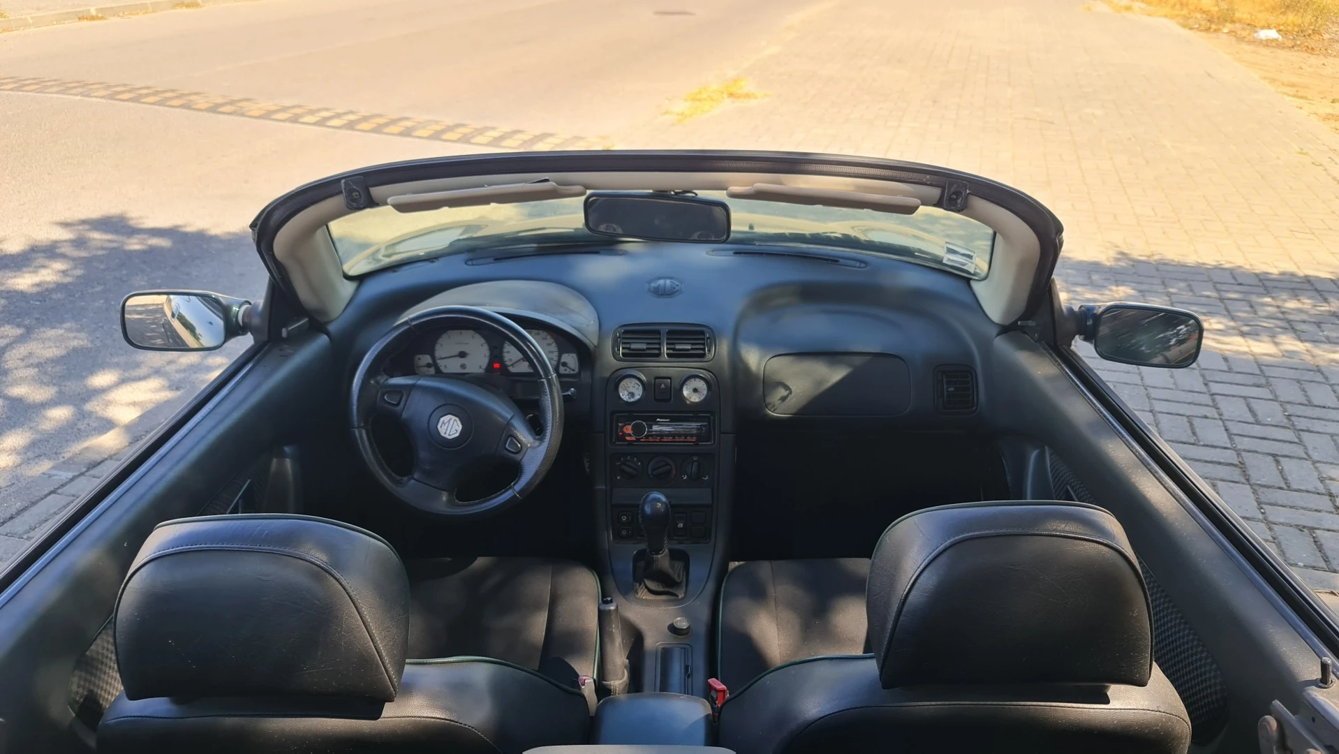 MG MGF 1.8