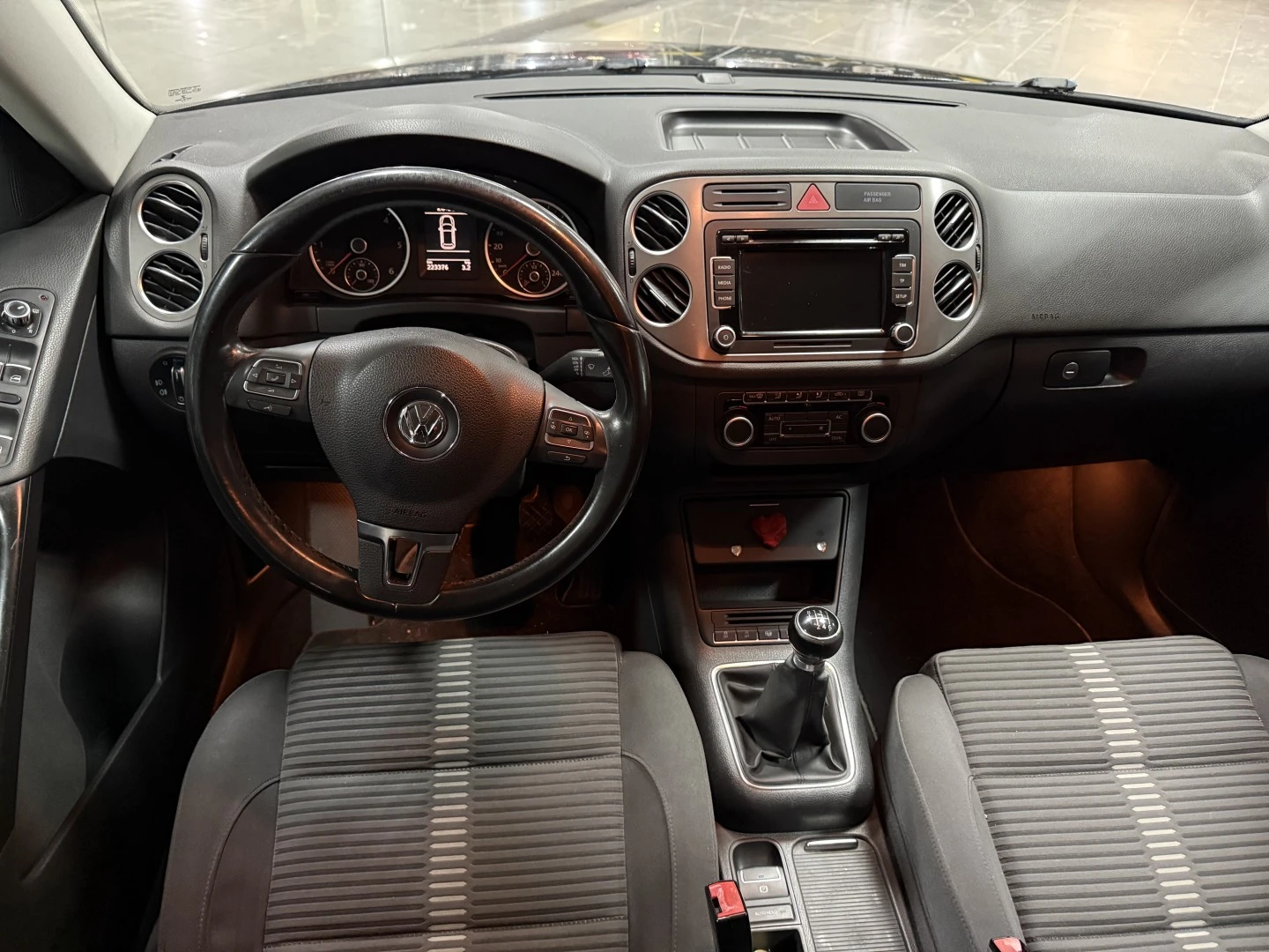VW Tiguan 2.0 TDI Sport BlueMotion