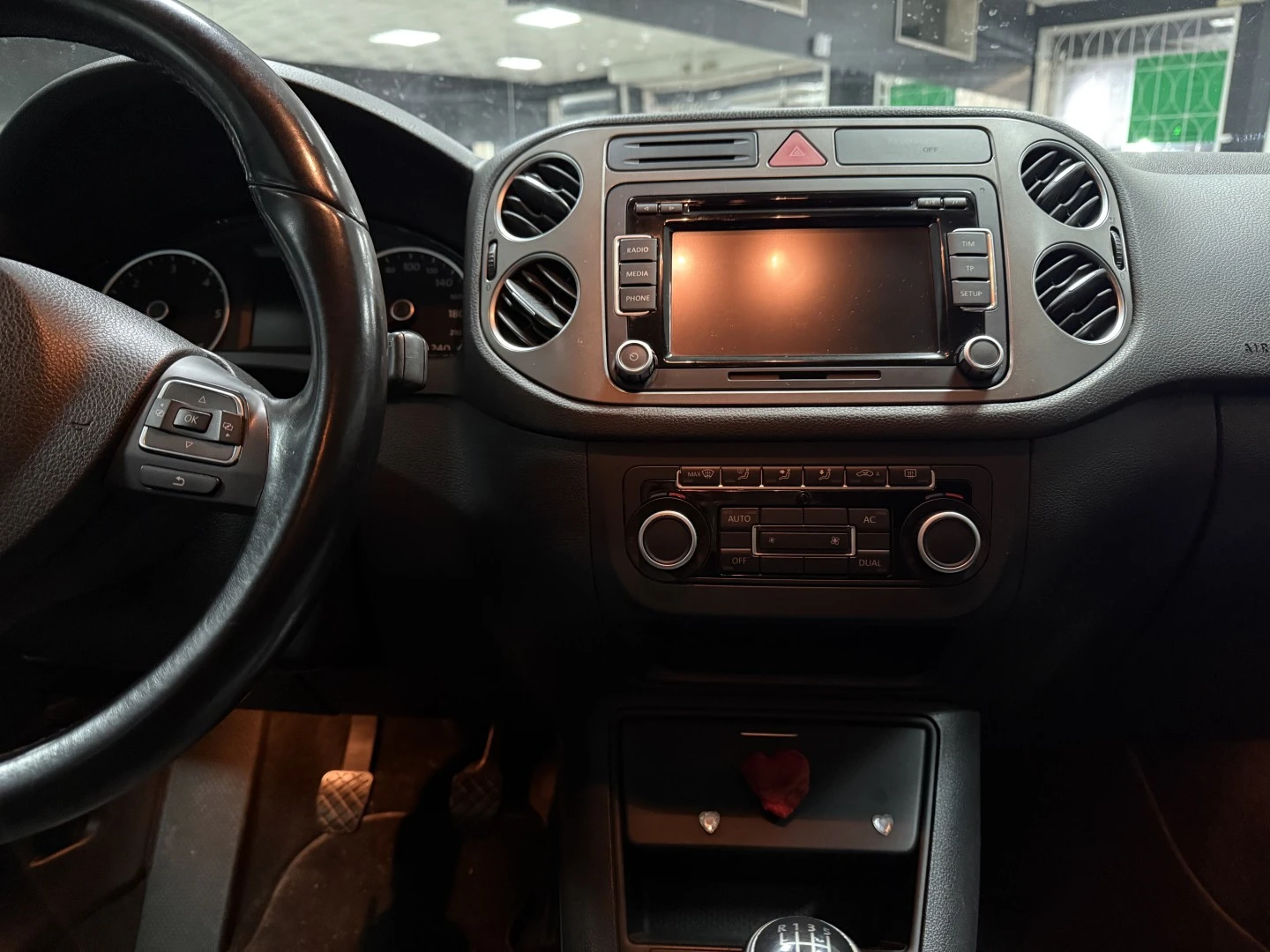 VW Tiguan 2.0 TDI Sport BlueMotion