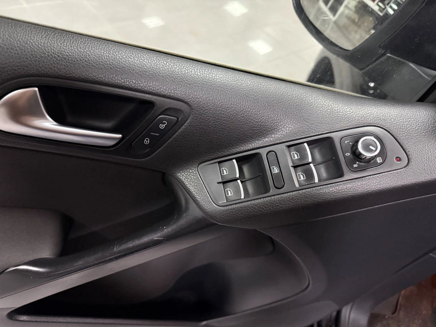VW Tiguan 2.0 TDI Sport BlueMotion