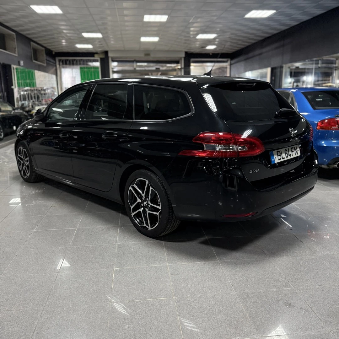 Peugeot 308 1.6 BlueHDi Allure J17