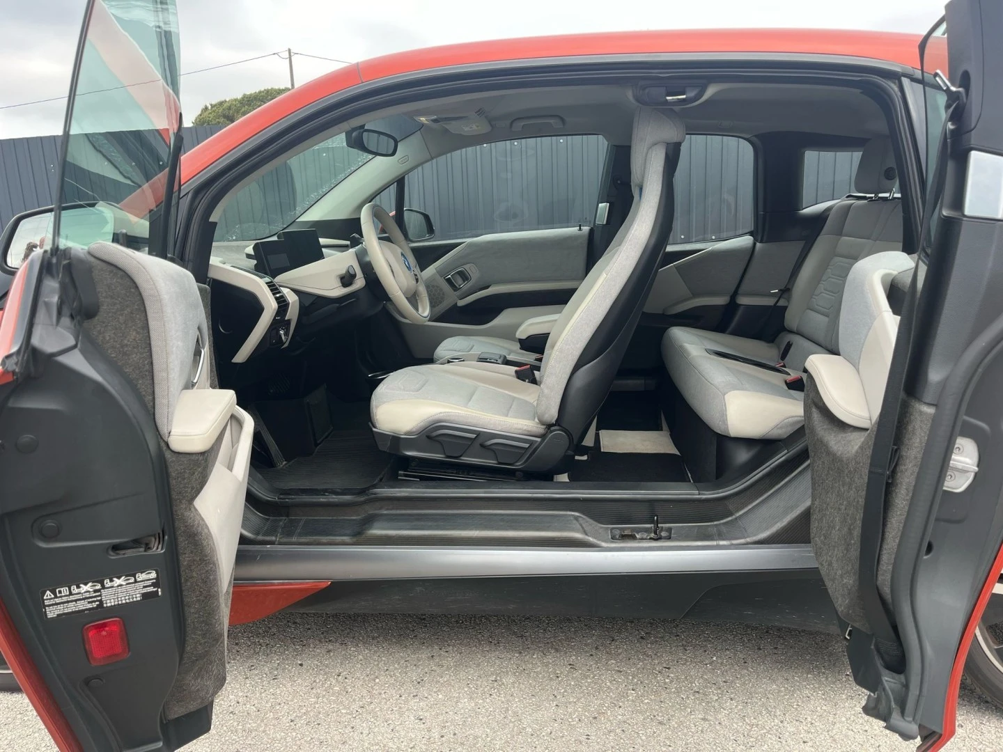 BMW i3 (60 Ah)