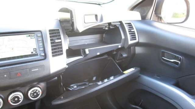 Peugeot 4007 2.2 HDi Griffe