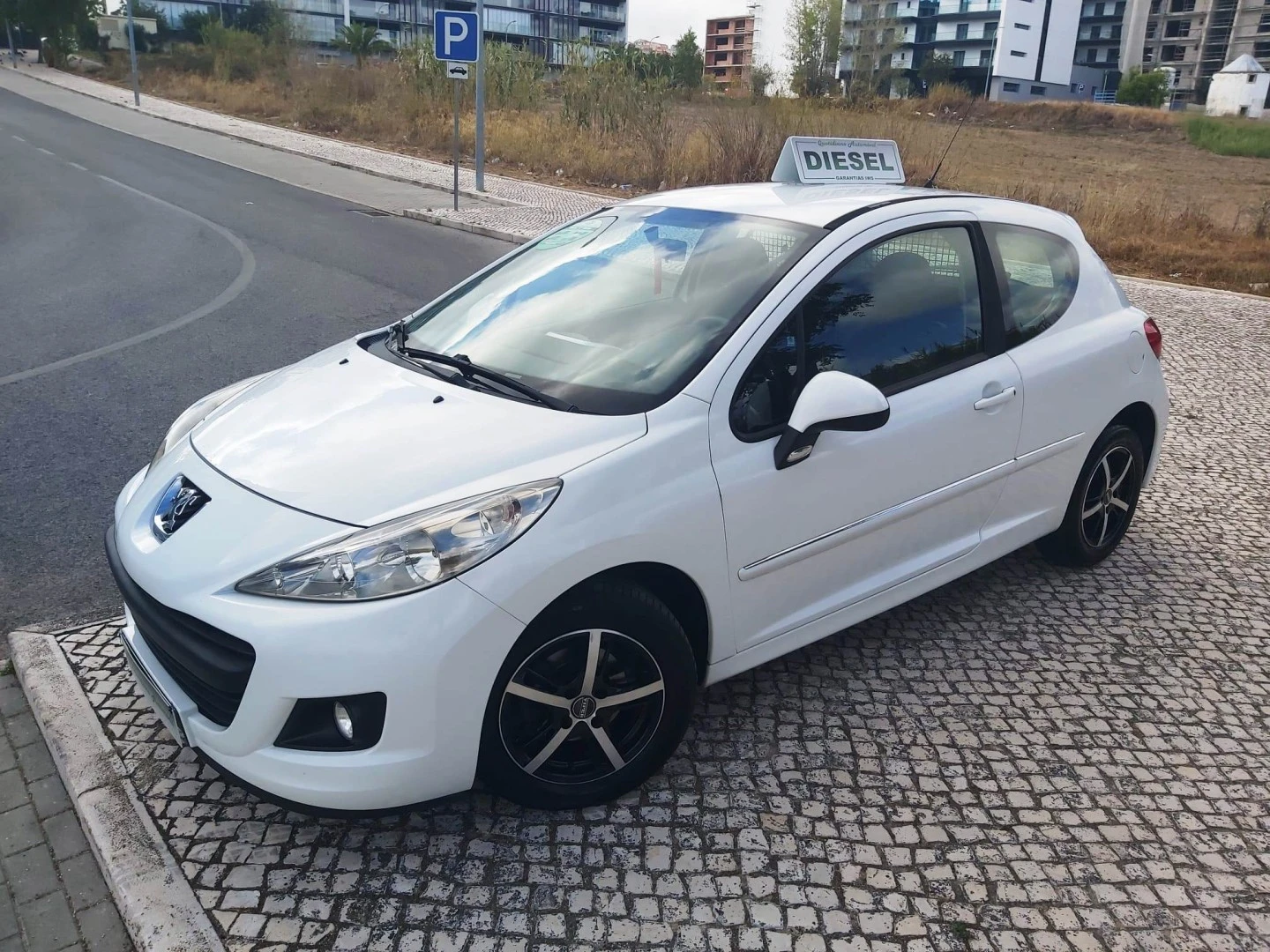 Peugeot 207 1.4 HDI PACK CLIM