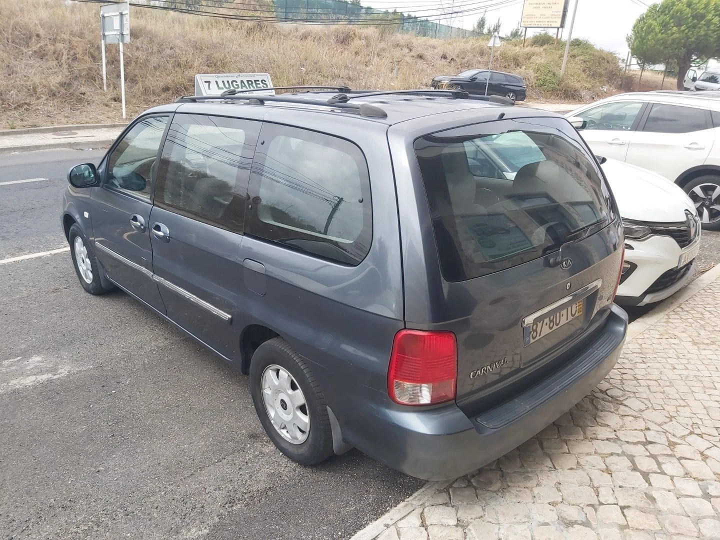 Kia Carnival 2.9 CRDi EX