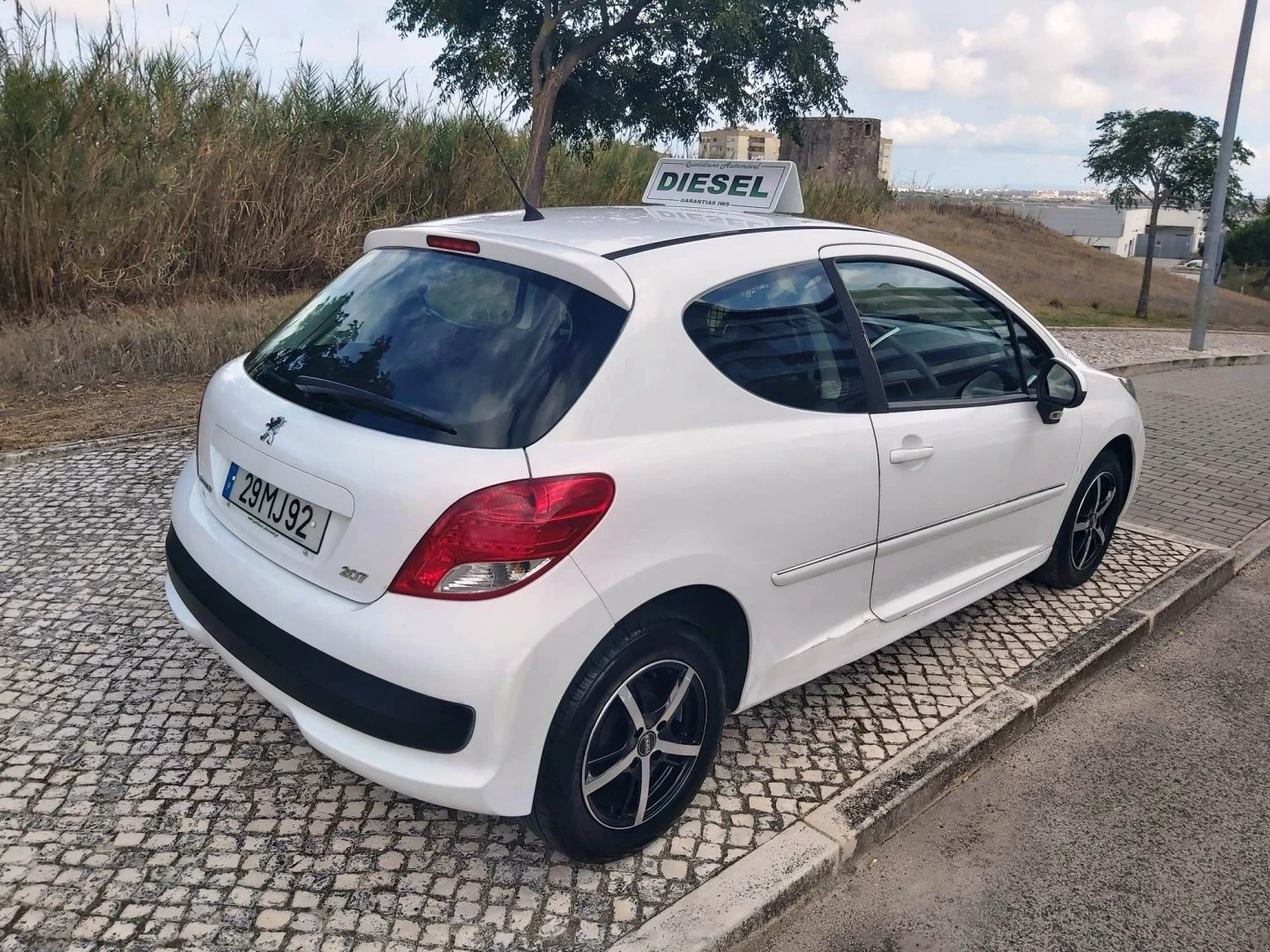 Peugeot 207 1.4 HDI PACK CLIM