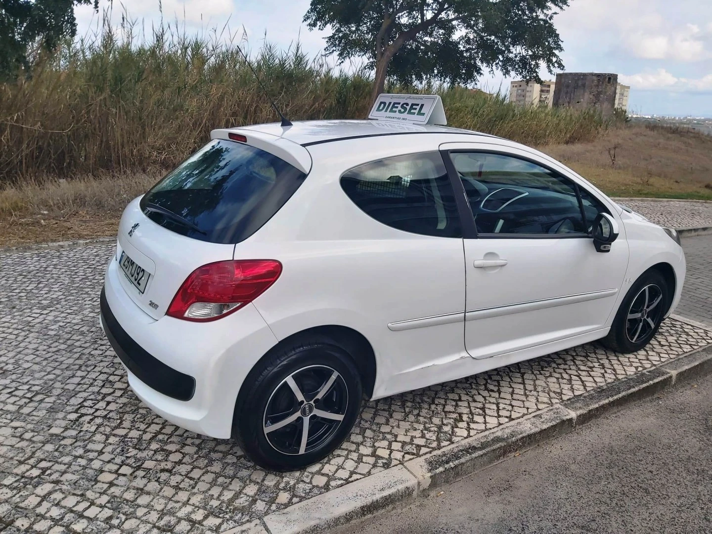 Peugeot 207 1.4 HDI PACK CLIM