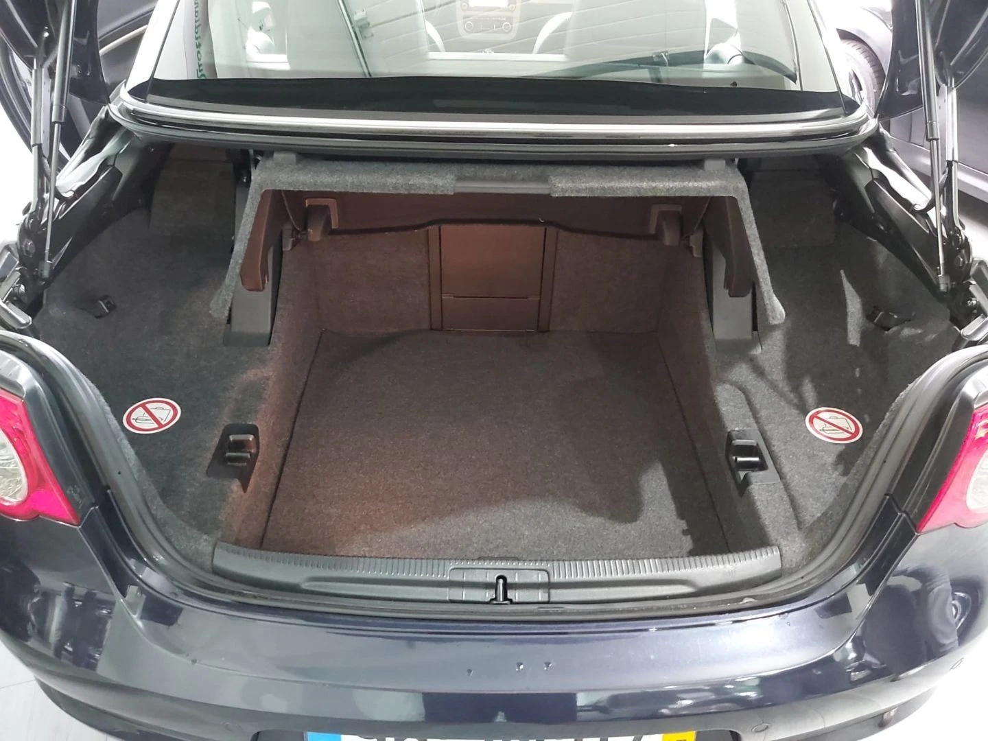 VW EOS 2.0 TDi