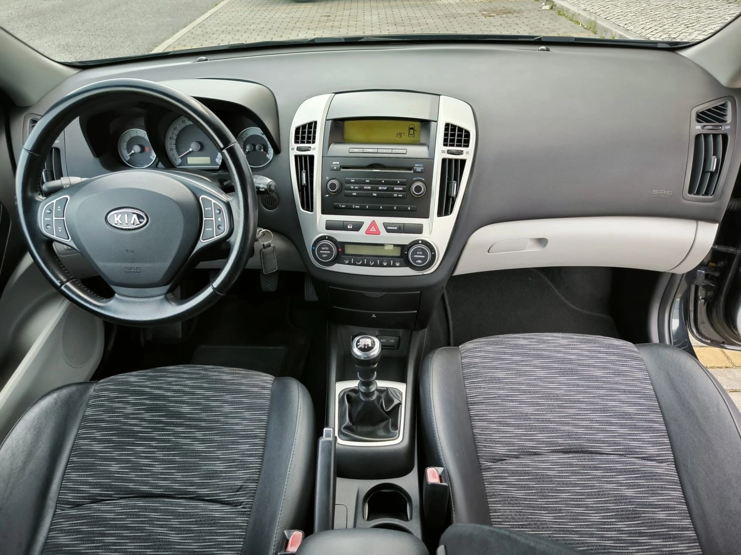 Kia Ceed S Coupé 1.4 CVVT EX ISG