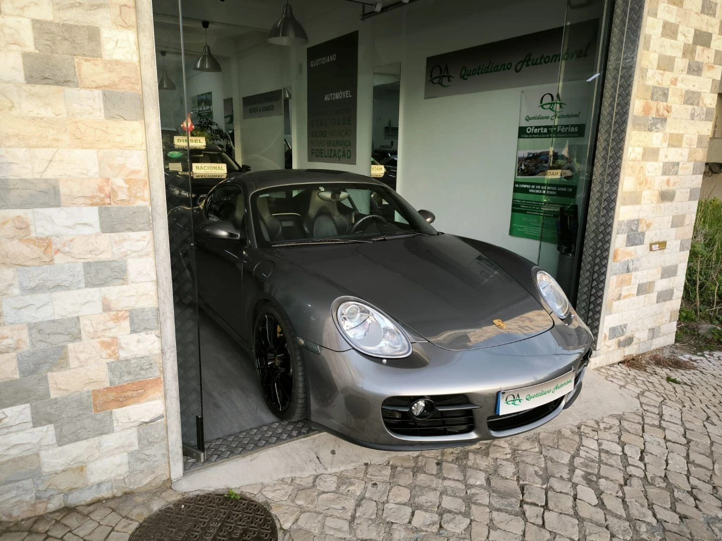 Porsche Cayman 2.7 M6