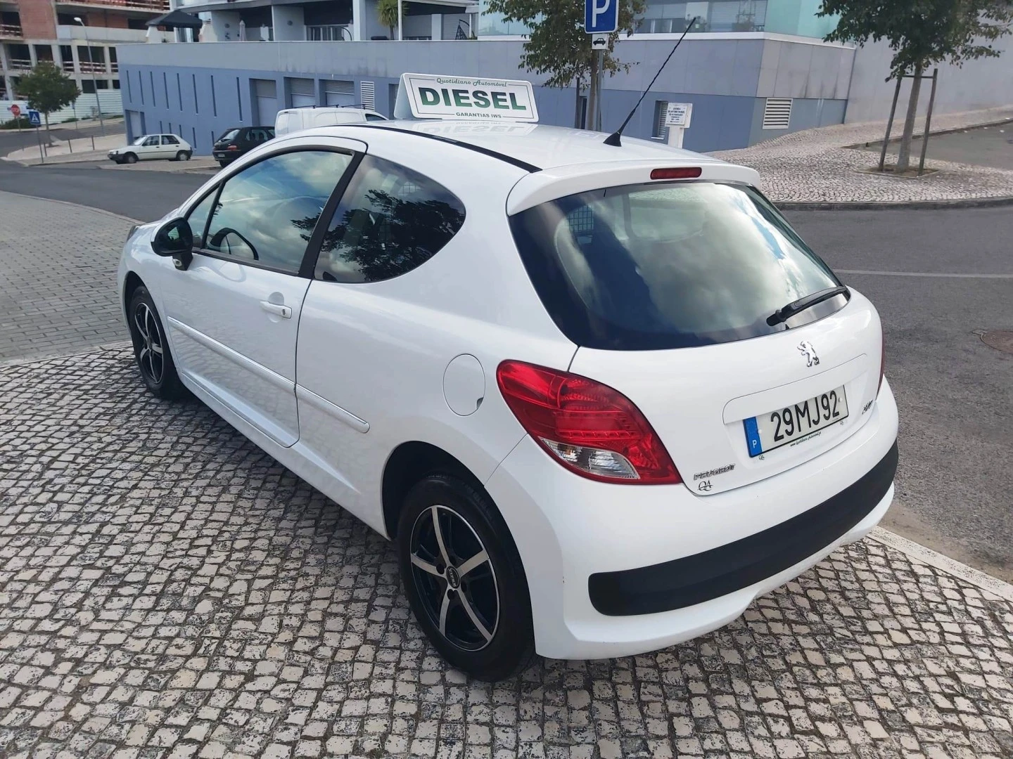 Peugeot 207 1.4 HDI PACK CLIM