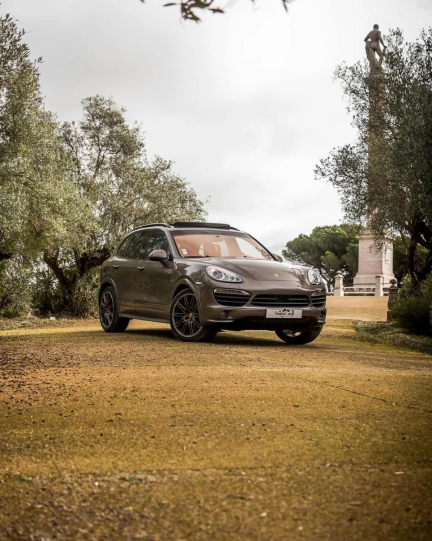 Porsche Cayenne S Hybrid