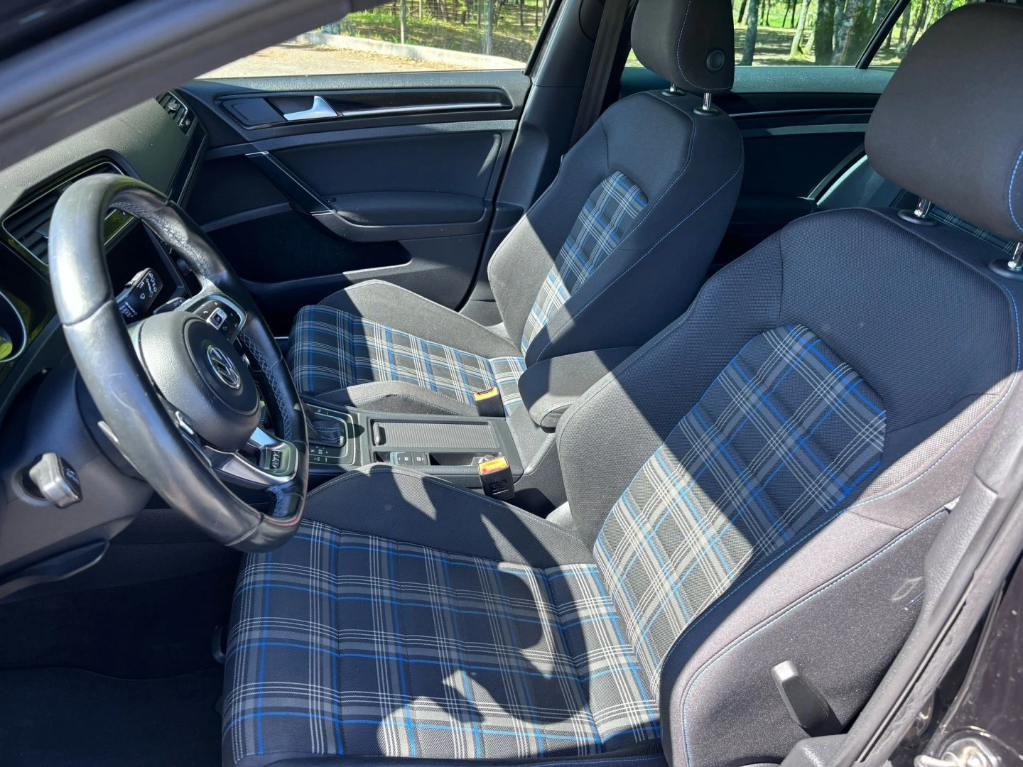 VW Golf GTE