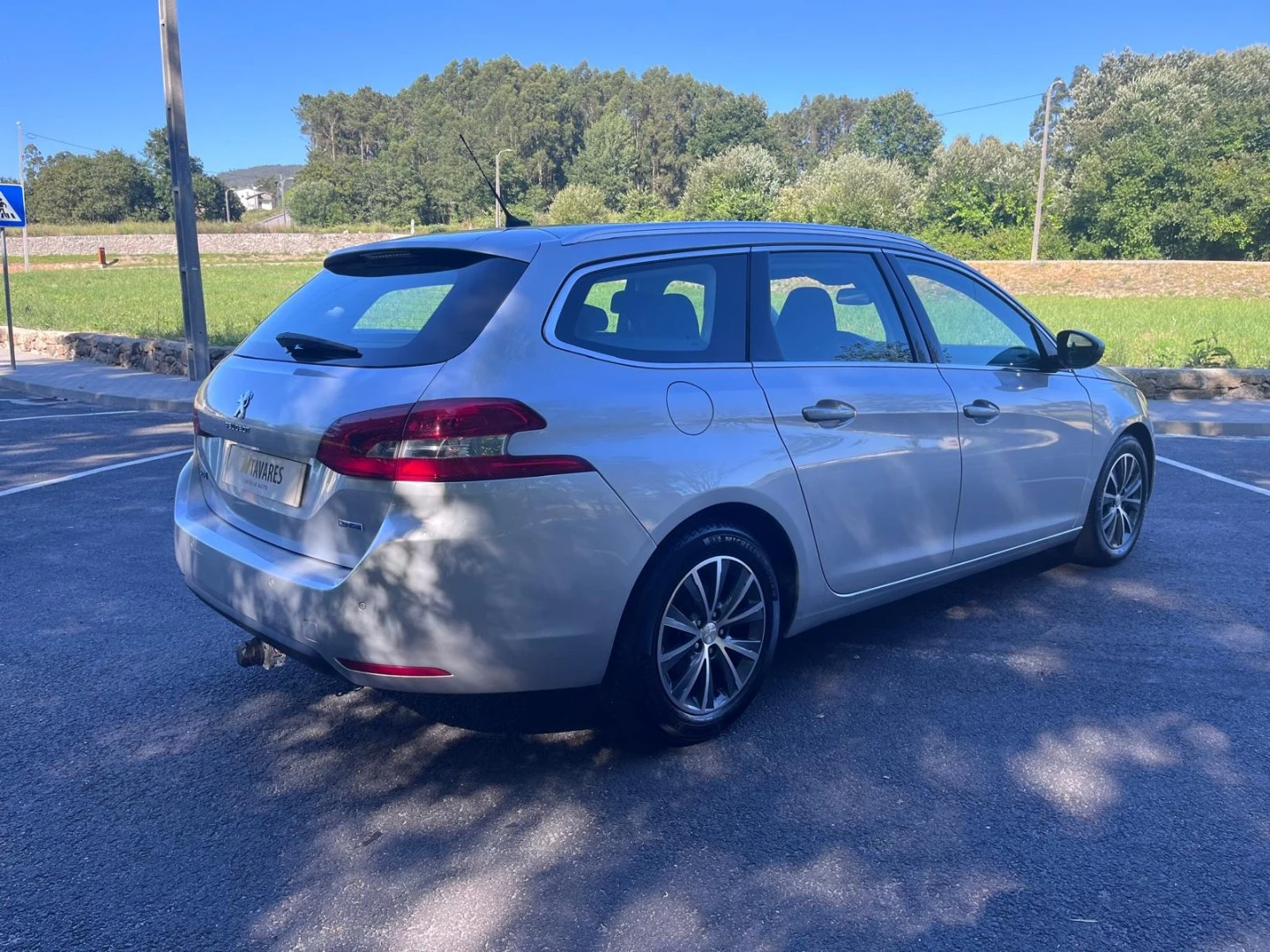 Peugeot 308 SW BlueHDi 120 EAT6 Stop &amp; Start Allure