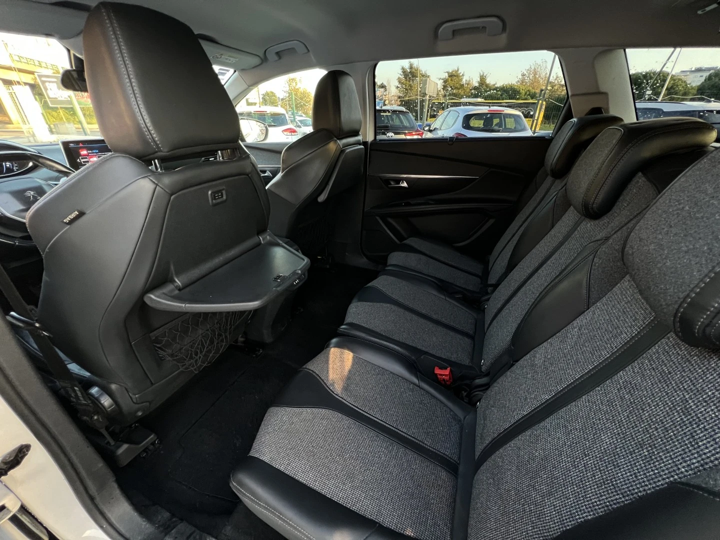 Peugeot 5008 1.5 BlueHDi Allure