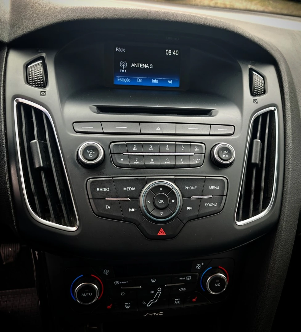 Ford Focus 1.0 EcoBoost S&amp;S TITANIUM