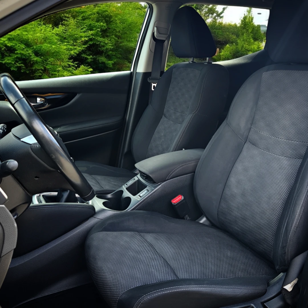 Nissan Qashqai 1.2 DIG-T N-Connecta 18